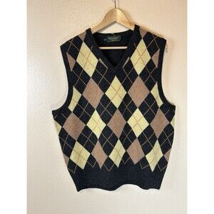 Greenwich M Sweater Vest Argyle Diamond Knit Vintage 100% Wool V-Neck Grandpa